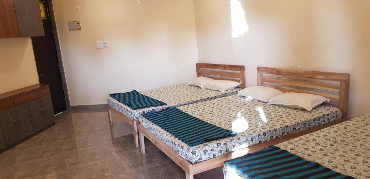 Godwill Kimo Guest House Seraulim Margao Eksteriør billede