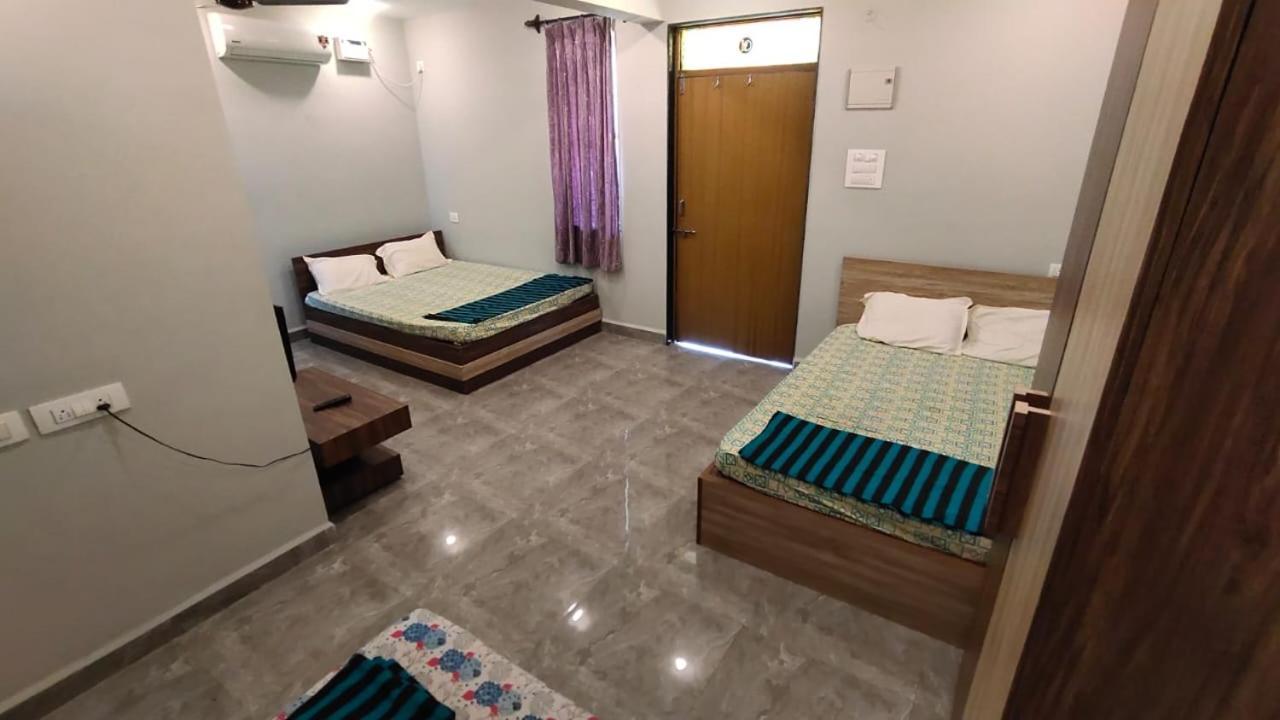 Godwill Kimo Guest House Seraulim Margao Eksteriør billede