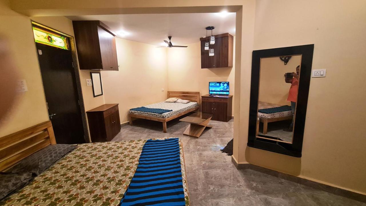 Godwill Kimo Guest House Seraulim Margao Eksteriør billede